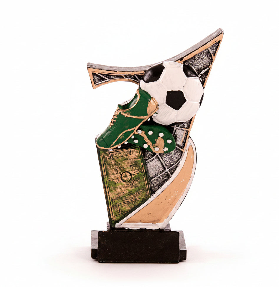 Trofeo escultural de fútbol con balón línea Victoria | TROFEOS ROBLES