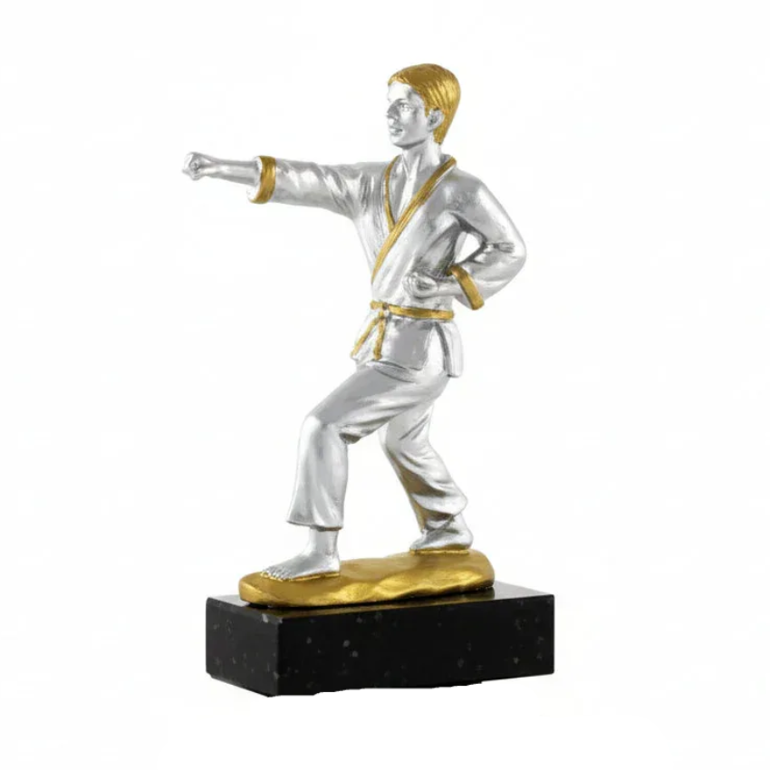 Trofeo Kárate Plateado y Dorado