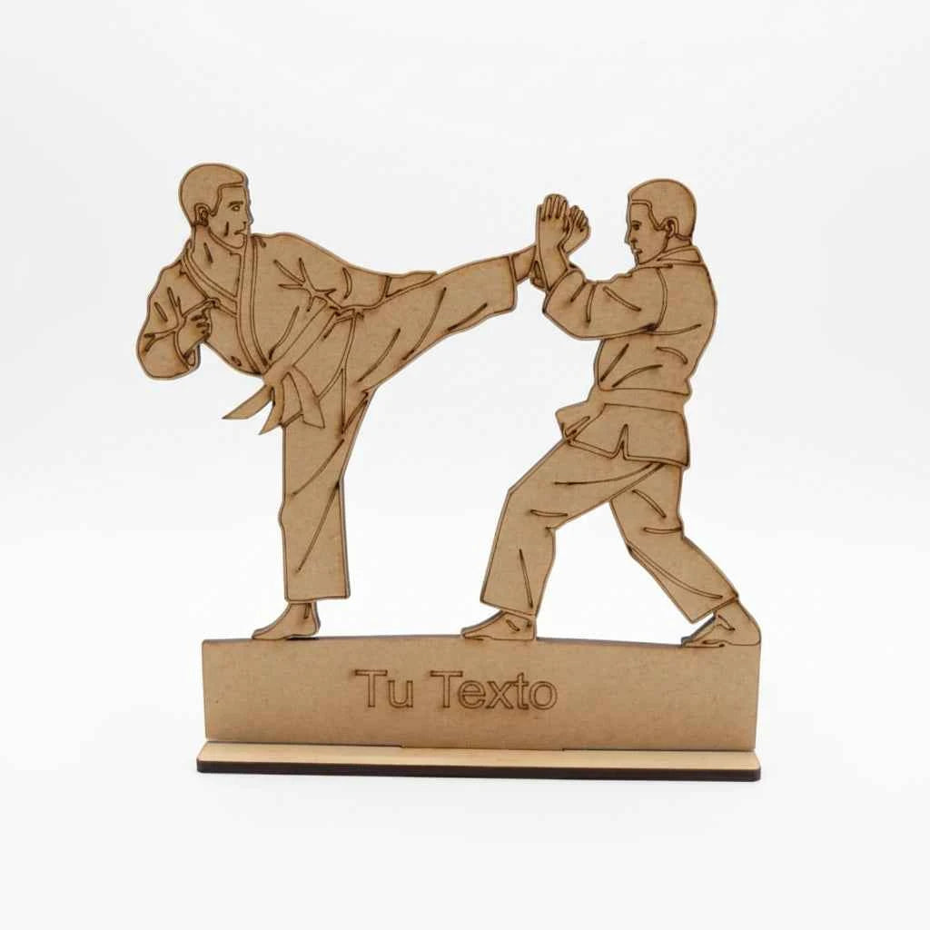 Trofeo Artes Marciales con Grabado Personalizado en Madera