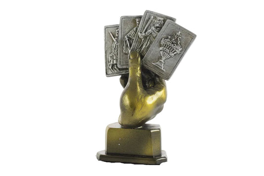 Trofeo Cartas Mano Dorada-1