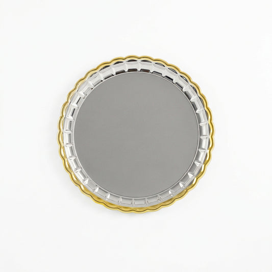Trofeo Conmemorativo en Bandeja Plateada con Borde Dorado Festoneado-detalle