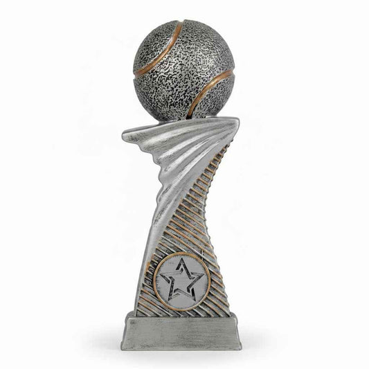 Trofeo Tenis Plateado con Pelota sobre Columna Torsionada y Medallón Estrella