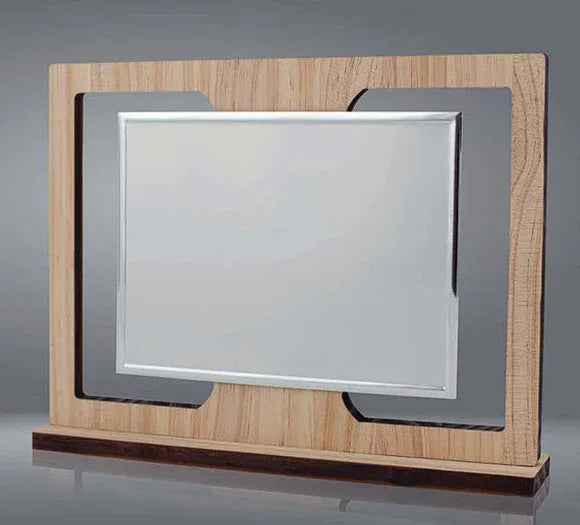 Placa personalizable sobre marco madera