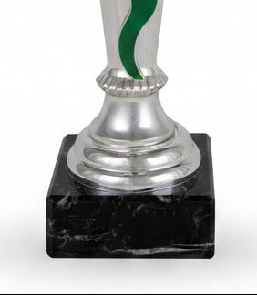 Copa Plateada Pétalos Ondulados y Tallo Verde-detalle base
