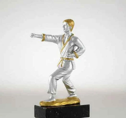 Trofeo Kárate Plateado y Dorado
