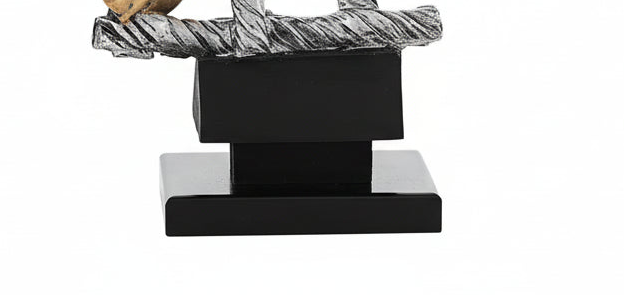 Trofeo Baloncesto Balón y Mano-detalle-base