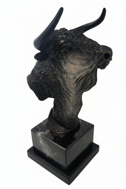 Trofeo Cabeza de Toro en Resina-lateral