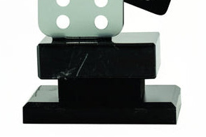 Trofeo Domino Metal-detalle base