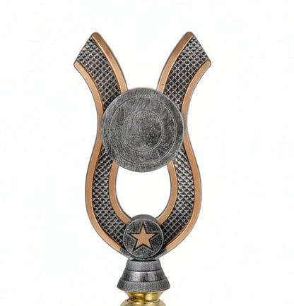 Trofeo Figura Bronce con Forma de Lira, Disco Plateado y Estrella Dorada sobre Peana Mármol-detalle