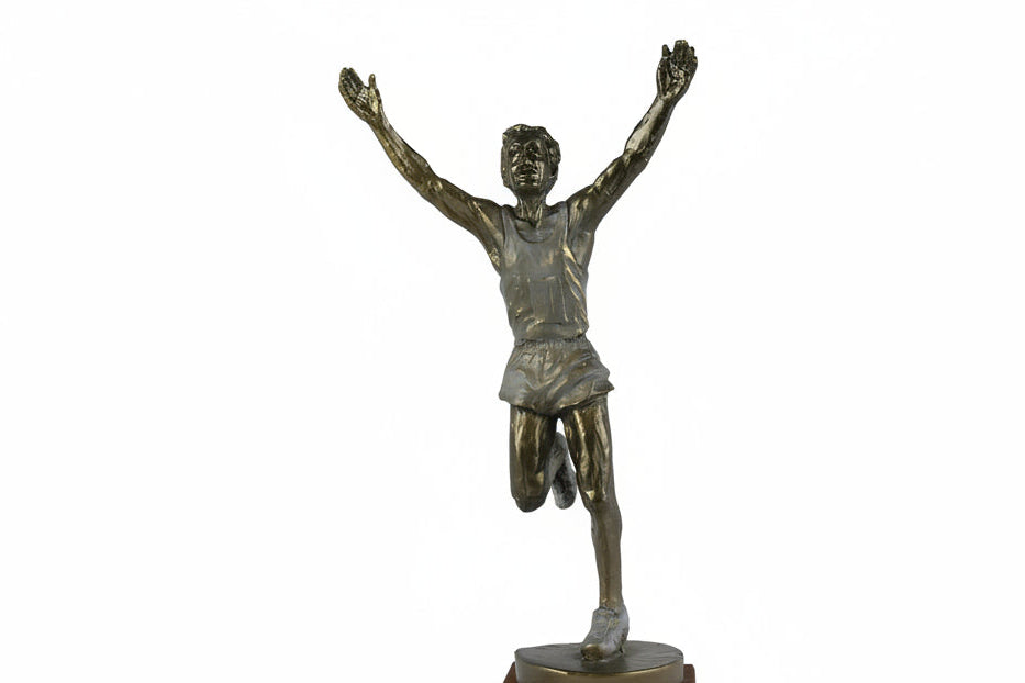trofeo-atletismo-corredor-victoria-detalle