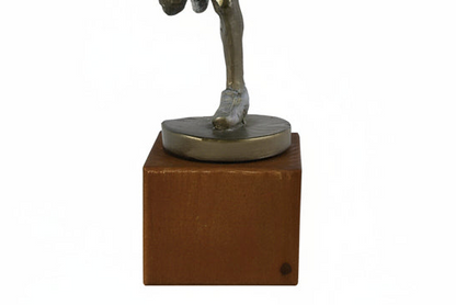 trofeo-atletismo-corredor-victoria-detalle base